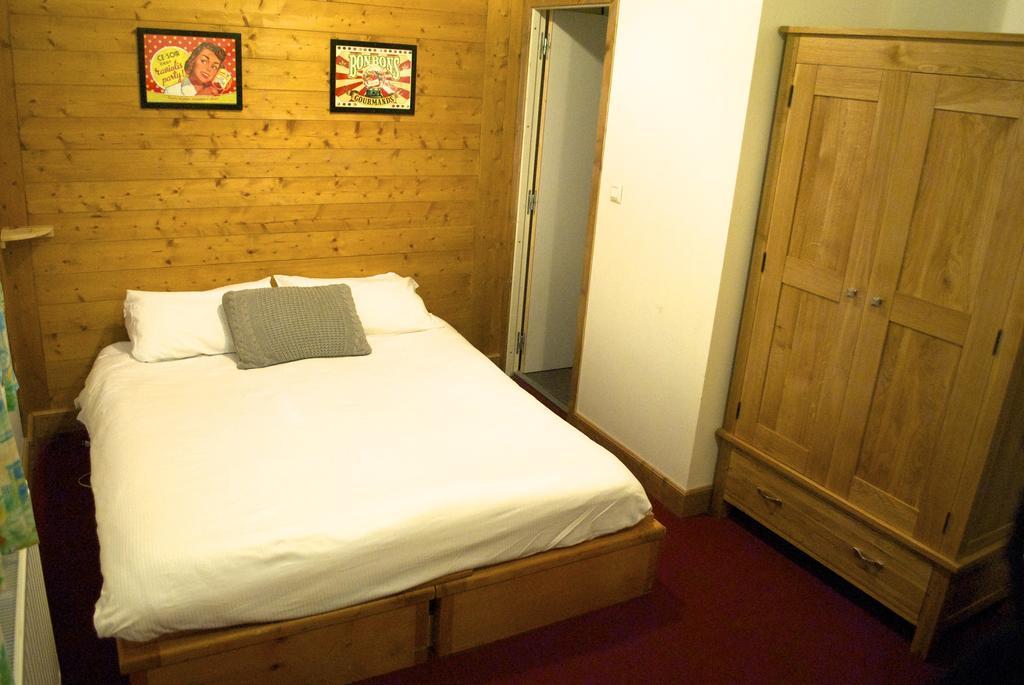 Chalet Chardons Hostel Tignes Rum bild